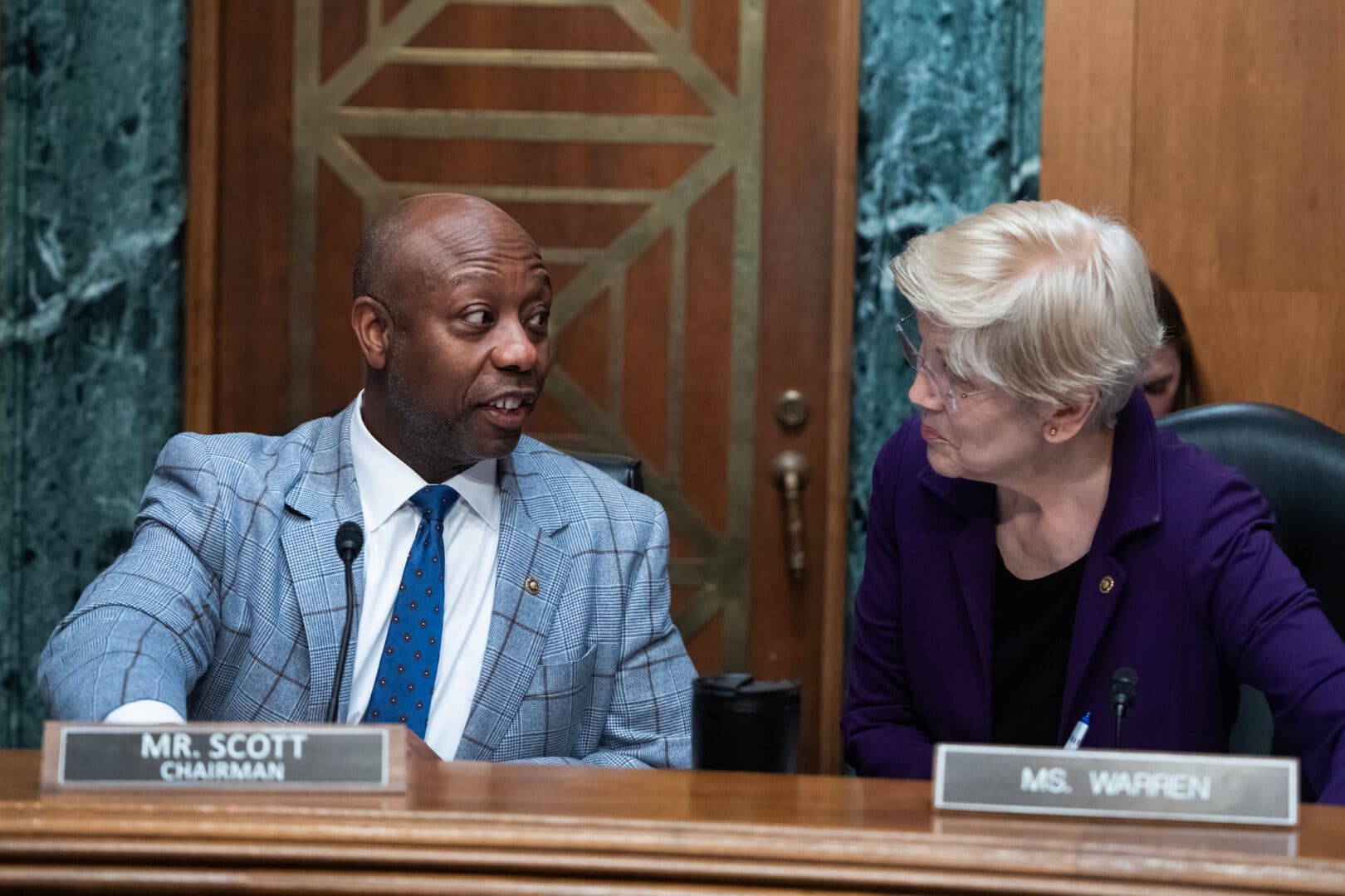 Senate Passes Bipartisan Housing Bill With Investor Limits